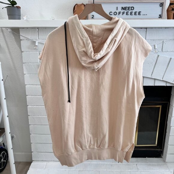 Daniel Patrick LA Knomadik Drawstring Oversize Hooded Vest and Jogger Set - Picture 3 of 8